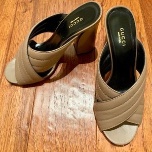 Gucci Webby Silvia Quilted Mule Slide Sandal, 39.5